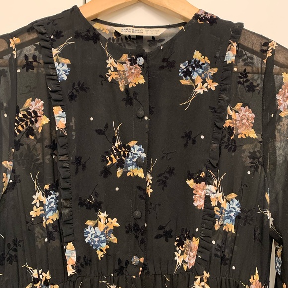 ZARA dress - Picture 2 of 9